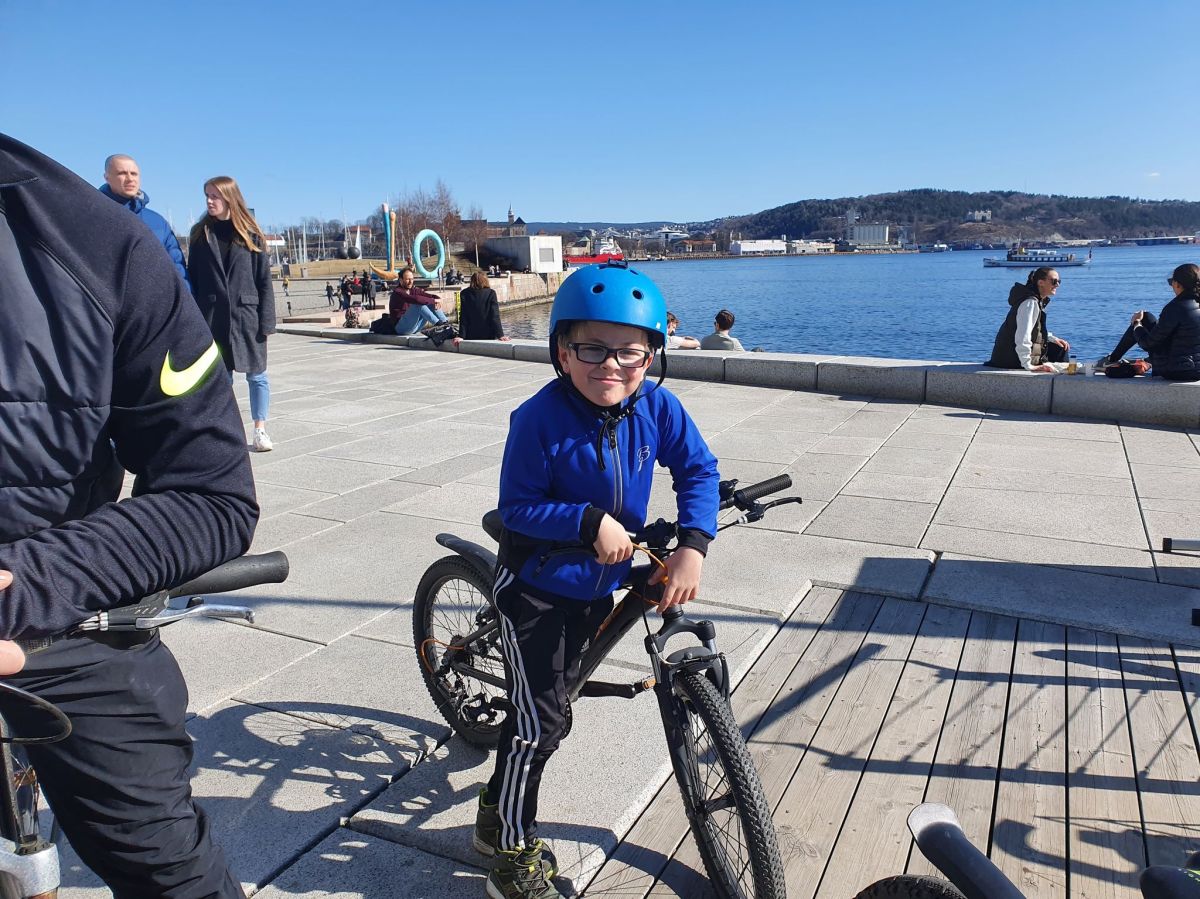 Spektakulært fall på sykkeltur i&nbsp;Oslo